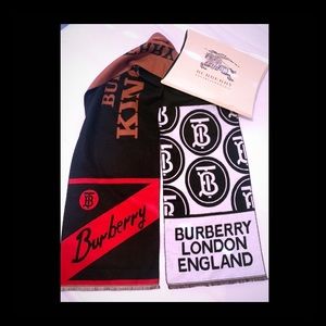 Burberry Men’s Scarf